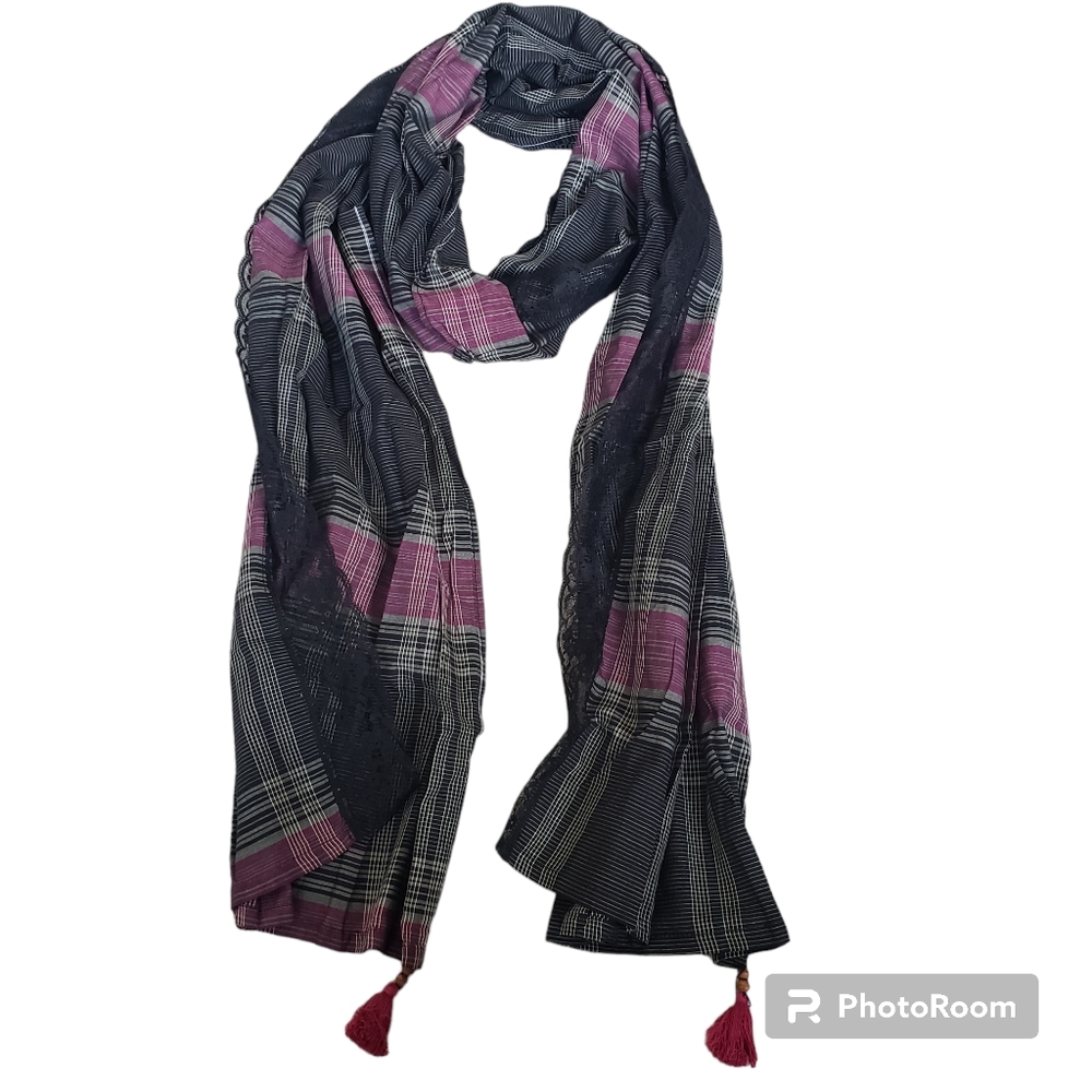 Scarf/ Wrap/ Hijab
